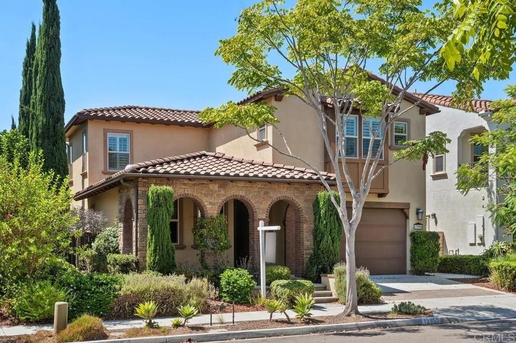 13950 Baileyana Lane
