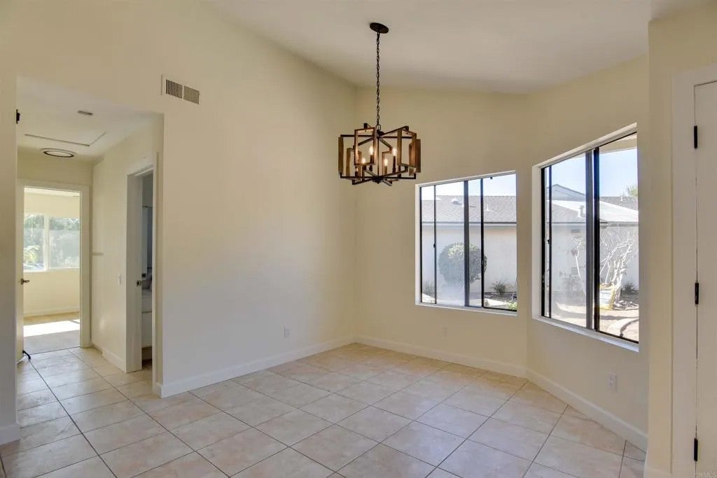 3333 Vivienda Circle