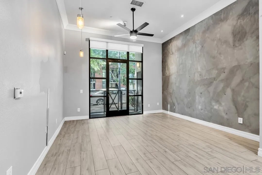 525 11th Avenue 1122