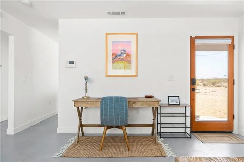 Tiny photo for 473 Bowman Trl, Landers, CA 92285 (MLS # JT25237675)