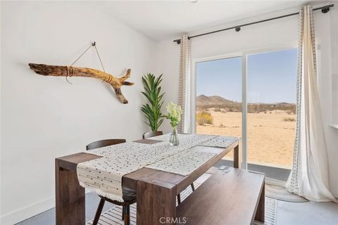 Tiny photo for 473 Bowman Trl, Landers, CA 92285 (MLS # JT25237675)