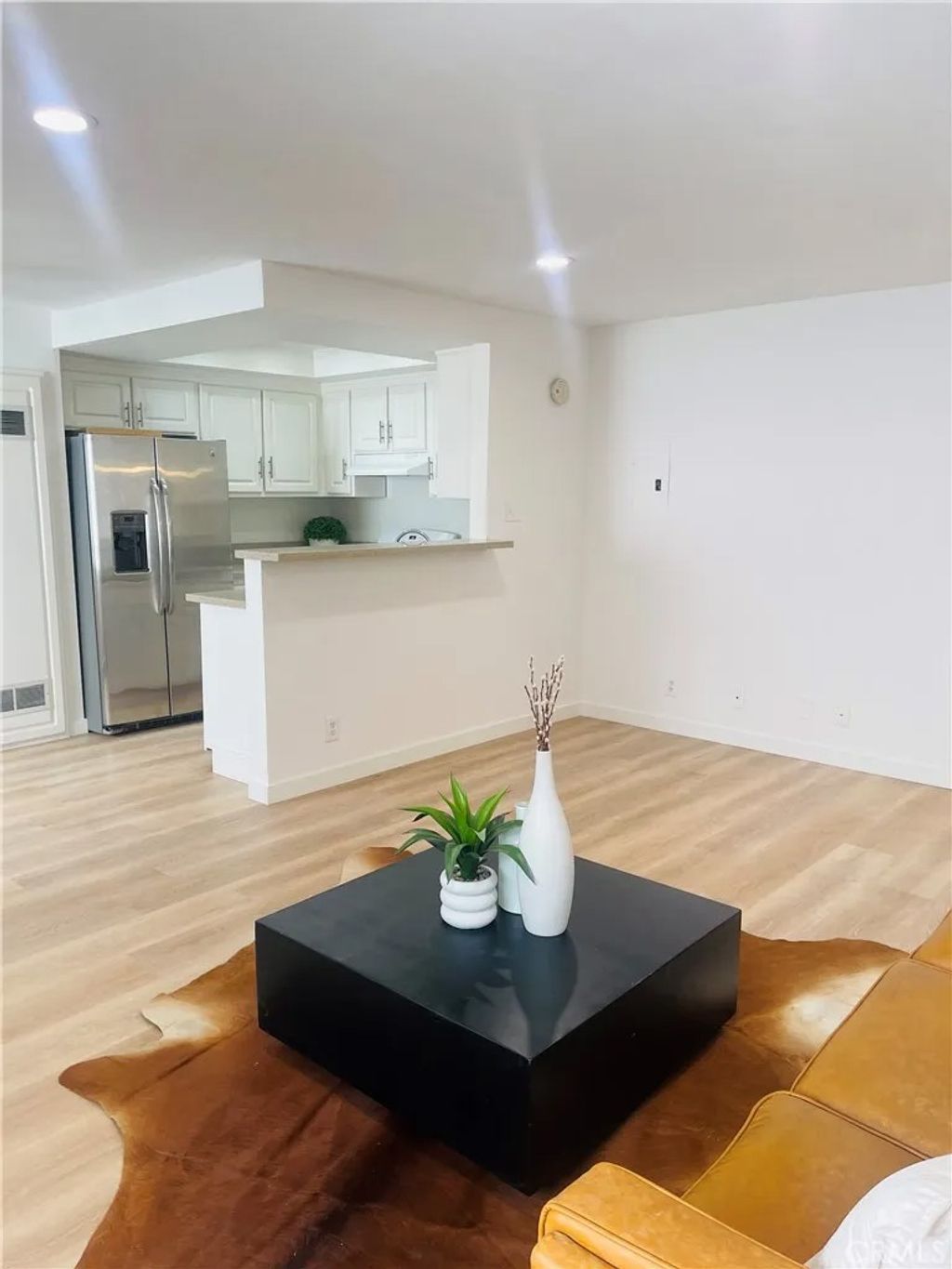 Photo of 5312 Cartwright Avenue #2, North Hollywood, CA 91601 (MLS # SR26089889)