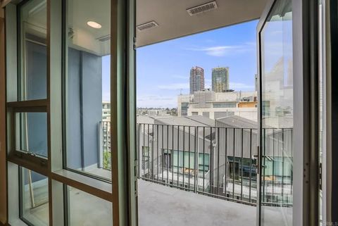 Tiny photo for 321 10Th Avenue #1303, San Diego, CA 92101 (MLS # PTP2600230)