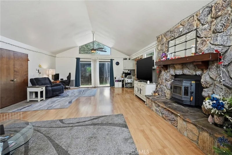 18670 Maple Leaf Court