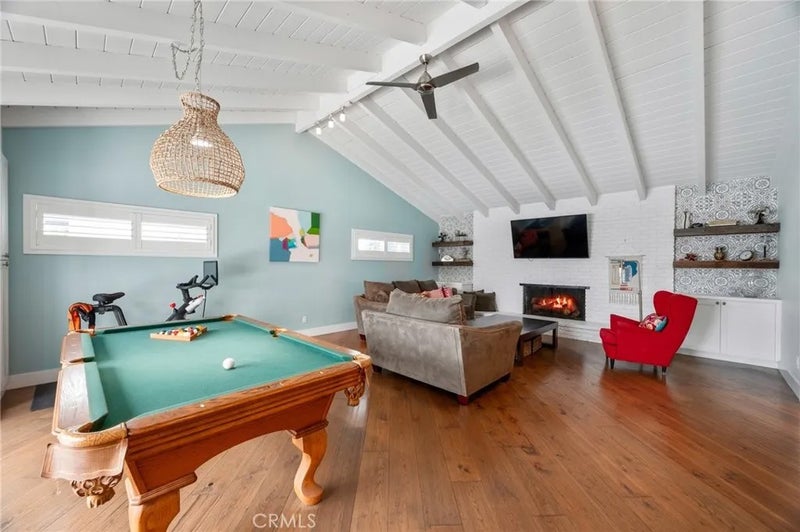 5471 Meadowlark Drive