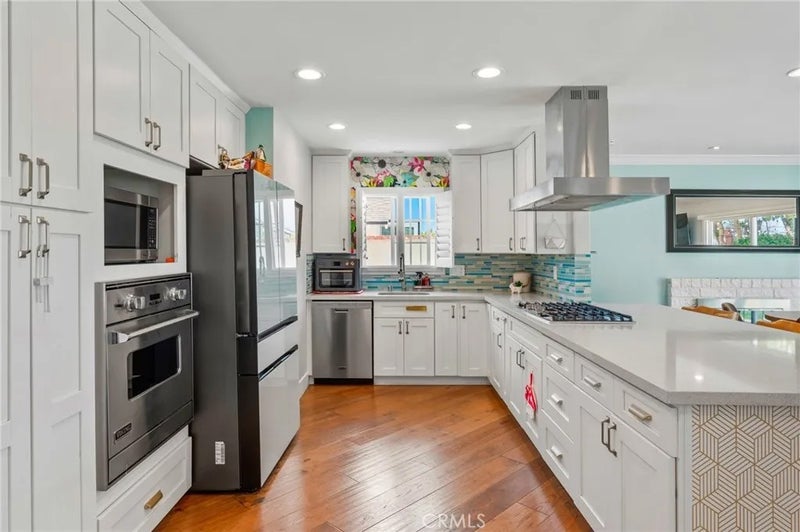 5471 Meadowlark Drive