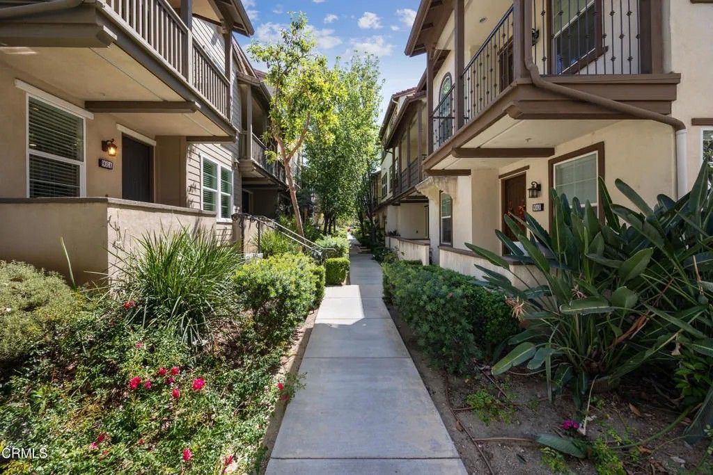 Photo of 908 N Primrose Lane #A, Azusa, CA 91702 (MLS # P1-26855)