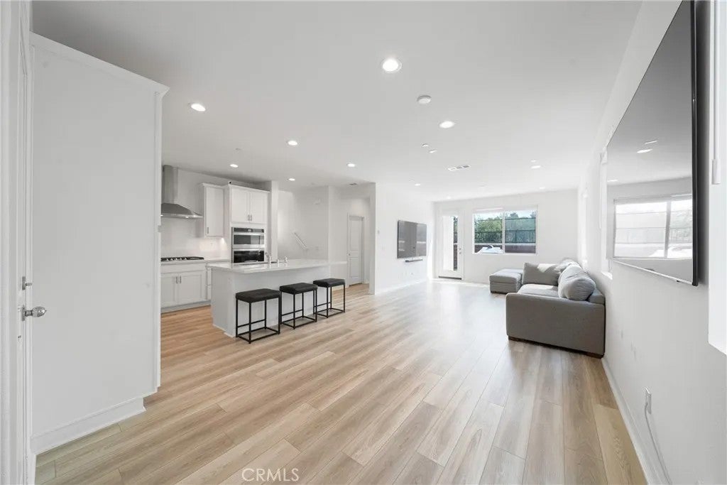 16177 Pasture