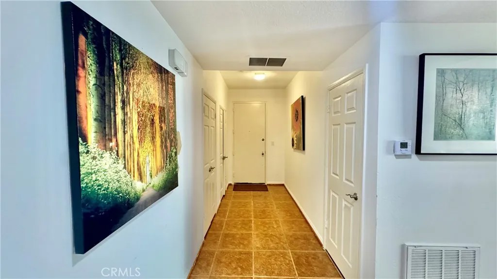324 N Palm Drive 407