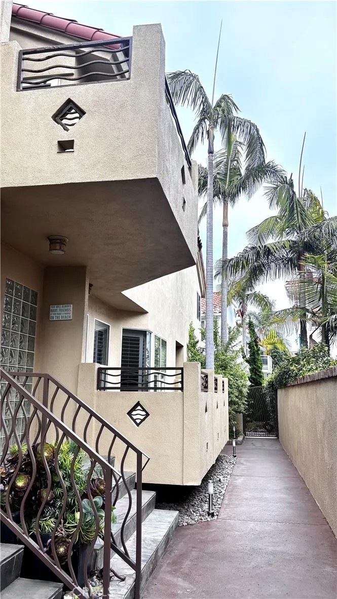 730 S Catalina Ave. Unit D