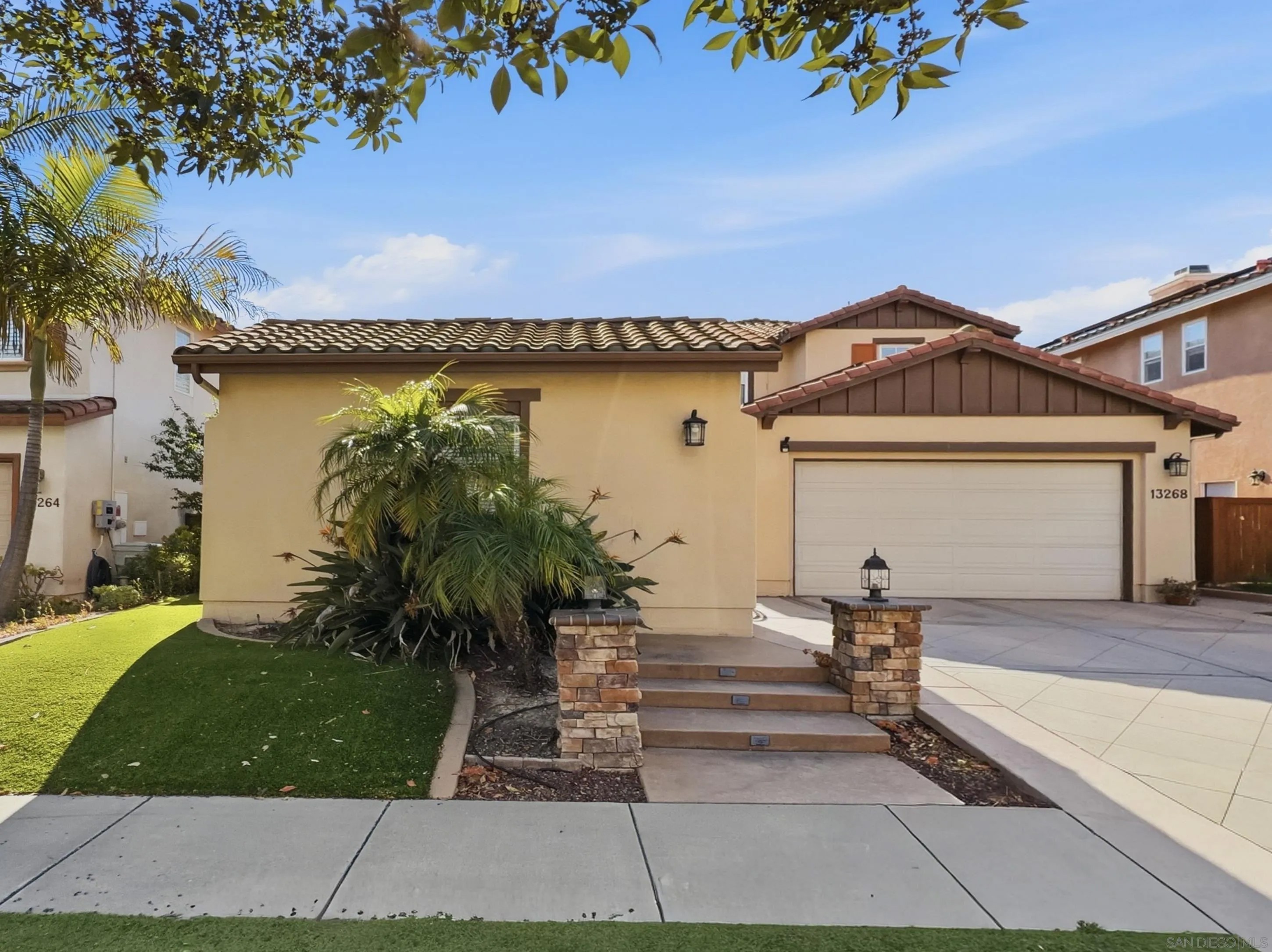 13268 Deer Canyon Place