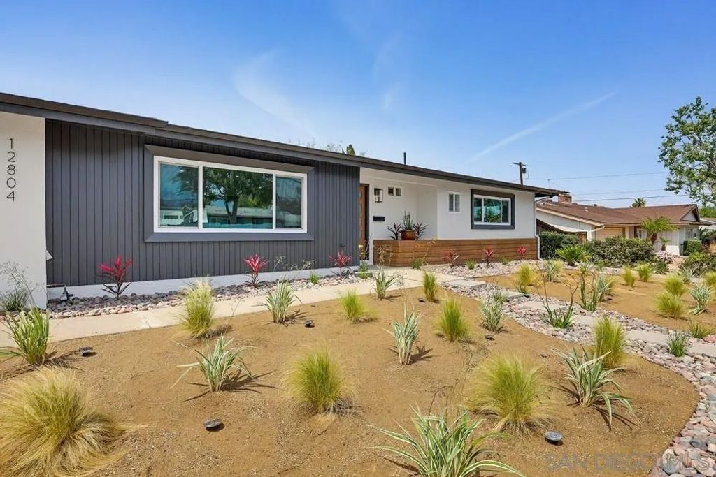 Photo of 12804 Carriage Rd, Poway, CA 92064 (MLS # 260007511)