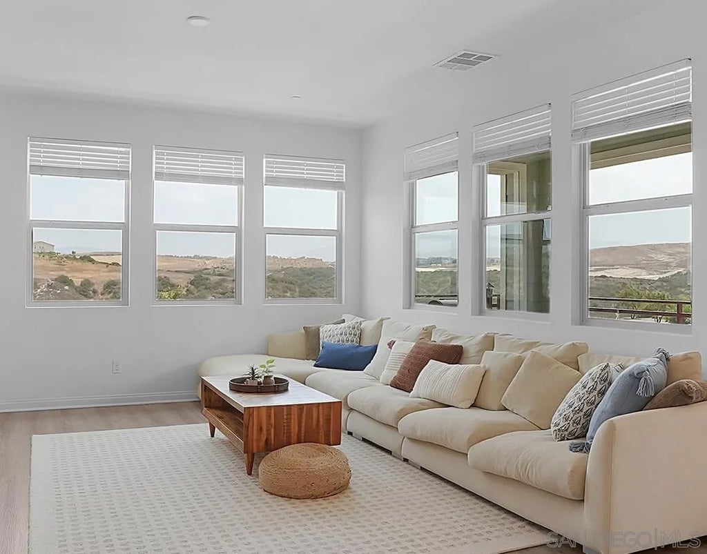 Photo of 1277 Calle Pomelo #3, Chula Vista, CA 91913 (MLS # 260014586)