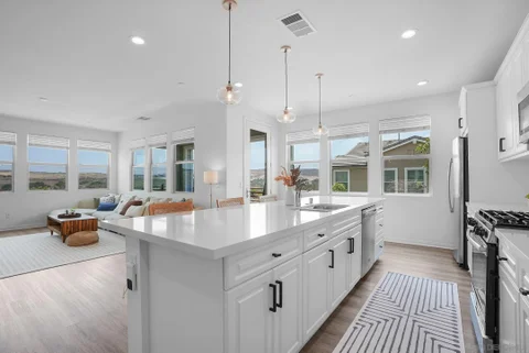 1277 Calle Pomelo Unit 3, Chula Vista, CA 91913 - #: 260014586