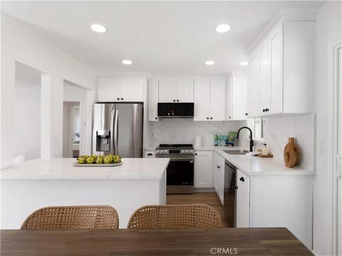Tiny photo for 9312 Nautilus DR, Huntington Beach, CA 92646 (MLS # PW26165104)