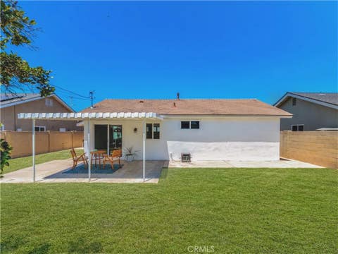 Tiny photo for 9312 Nautilus DR, Huntington Beach, CA 92646 (MLS # PW26165104)