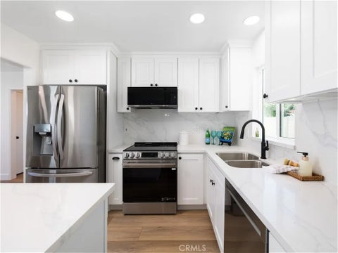 Tiny photo for 9312 Nautilus DR, Huntington Beach, CA 92646 (MLS # PW26165104)