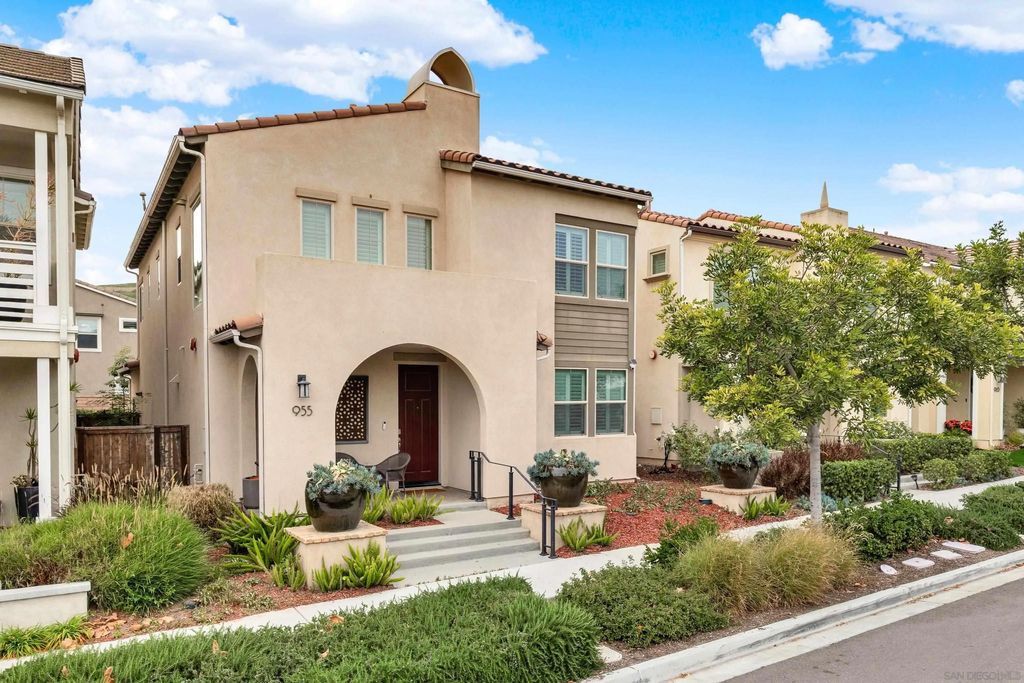 Photo of 955 Camino Aldea, Chula Vista, CA 91913 (MLS # 260002112)