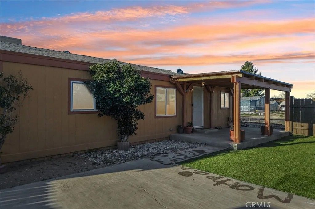 Photo of 19013 Joshua Street, Adelanto, CA 92301 (MLS # DW26053142)