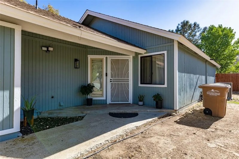21424 Mountain