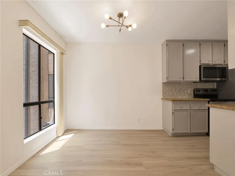 7300 Franklin Avenue 354