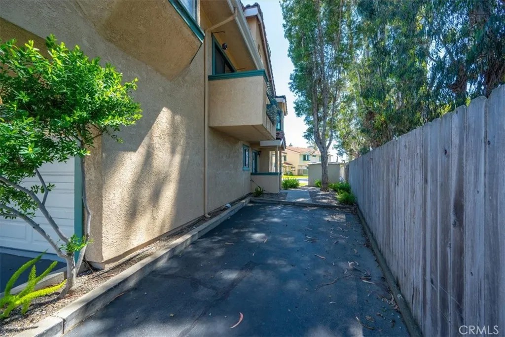 1277 Belridge Street 5A