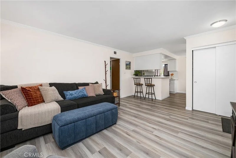 21602 Belshire 4