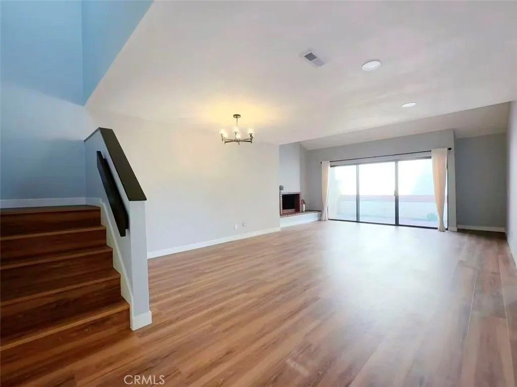 Photo of 239 LINWOOD Avenue #E, Monrovia, CA 91006 (MLS # WS25264291)