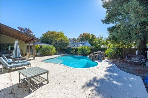 Tiny photo for 447 S Marshall Ave, Willows, CA 95988 (MLS # LC25250055)