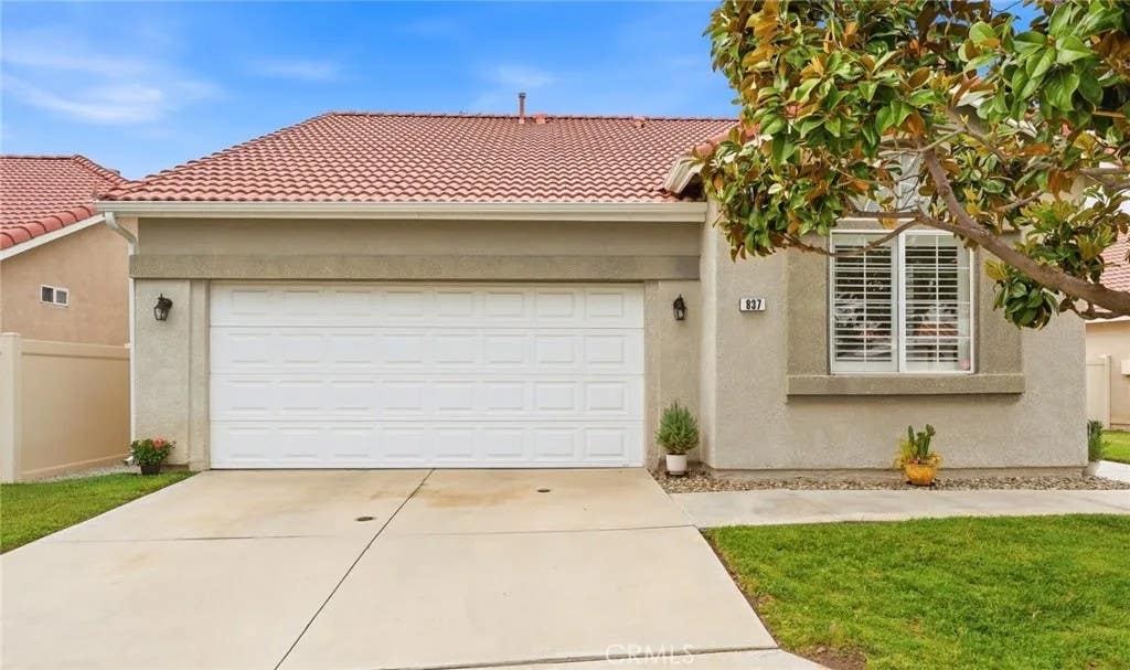 Photo of 837 Rubi Court, San Jacinto, CA 92583 (MLS # SW26096667)