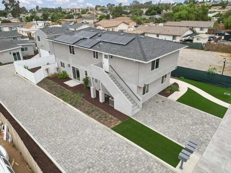 1835 Rios Avenue