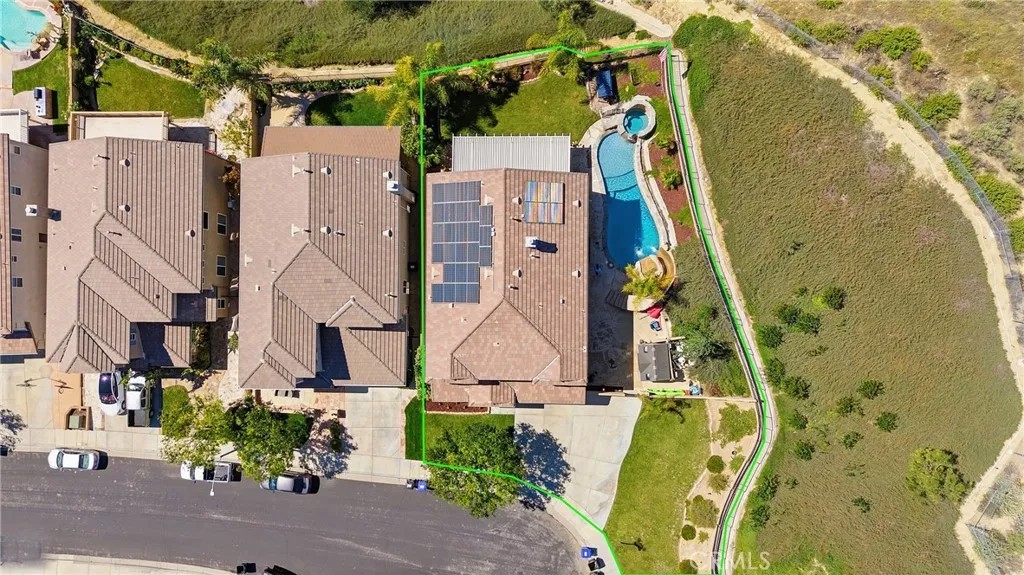 22238 Evening Star Court