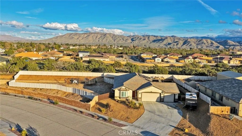 Photo of 7249 Dayton Ave, Hesperia, CA 92345 (MLS # HD26005020)