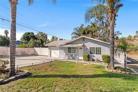 Tiny photo for 28545 Connecticut Dr, Canyon Lake, CA 92587 (MLS # PW25245882)