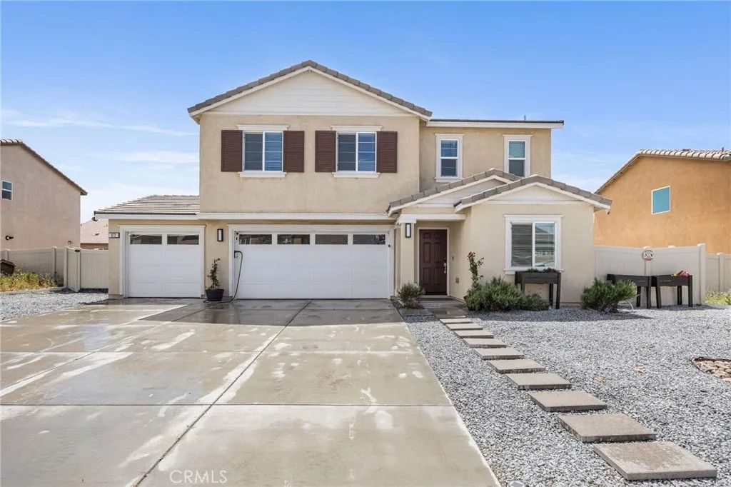 Photo of 872 Canopy Ln, San Jacinto, CA 92583 (MLS # PW26061474)