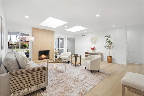 Photo of 13731 Claremont Street, Westminster, CA 92683 (MLS # OC26041988)