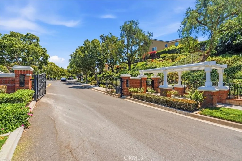 27861 Trellis Way