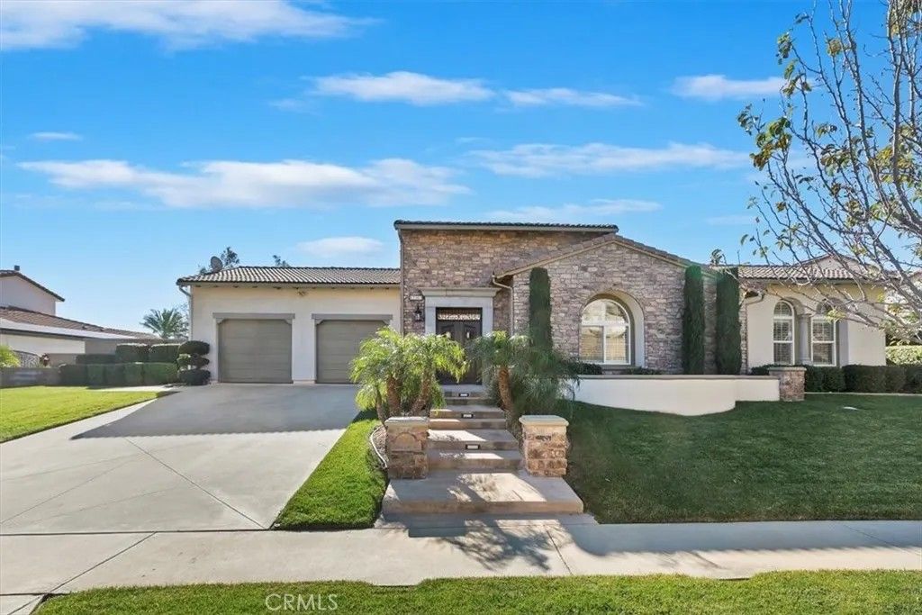 Photo of 13383 Hunt Club, Rancho Cucamonga, CA 91739 (MLS # CV26006967)
