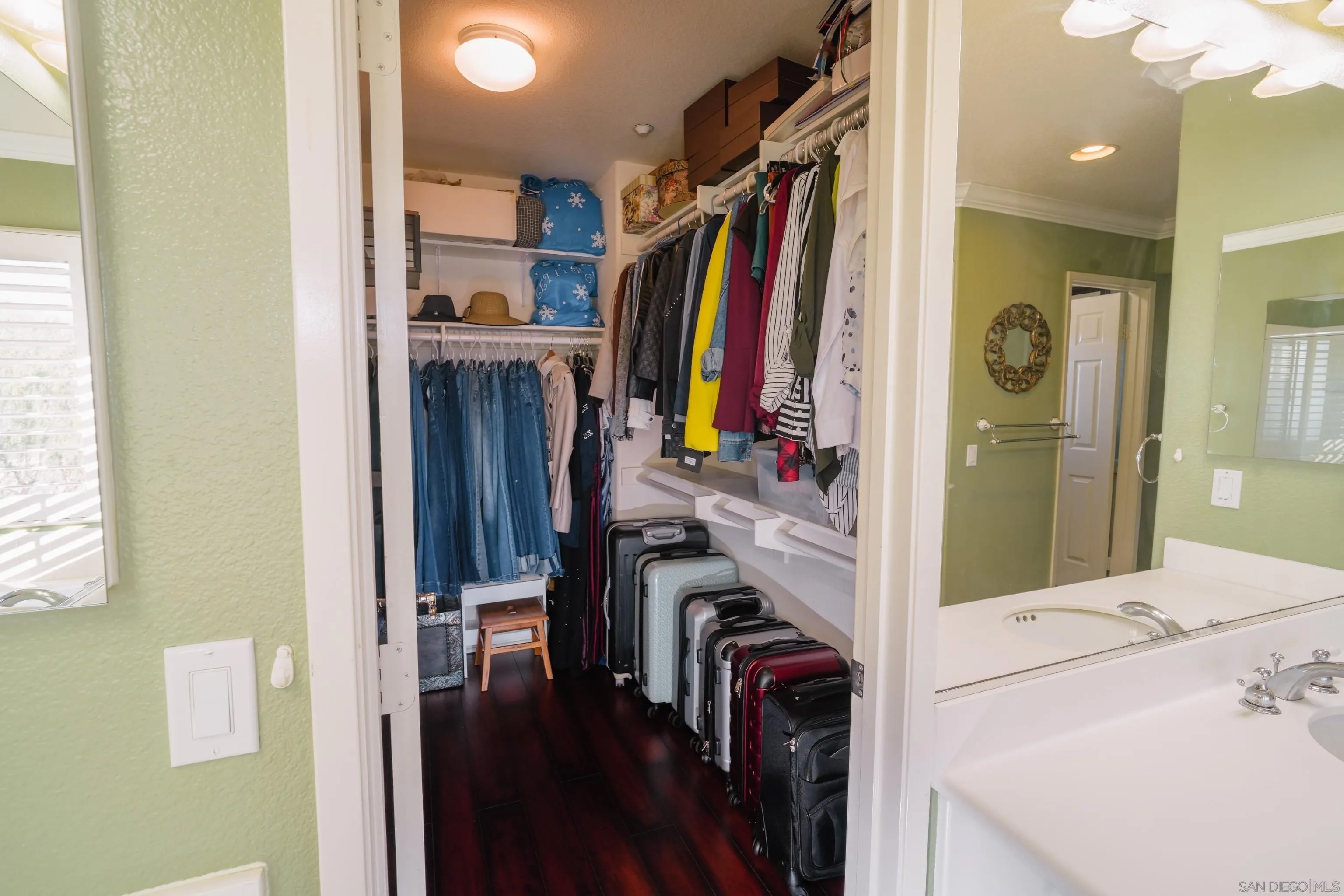 2157 Crystal Clear Dr.
