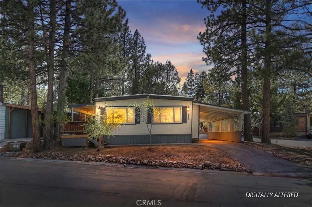 Photo of 391 Montclair DR #114, Big Bear Lake, CA 92314 (MLS # IG26097322)