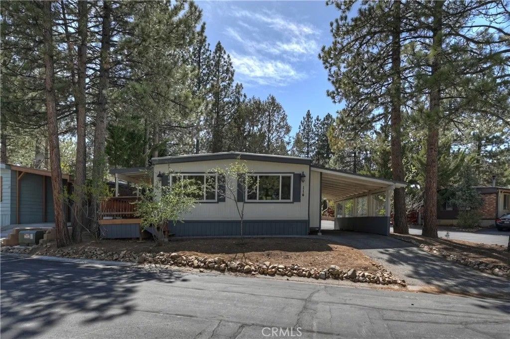 Photo of 391 Montclair DR #114, Big Bear Lake, CA 92314 (MLS # IG26097322)