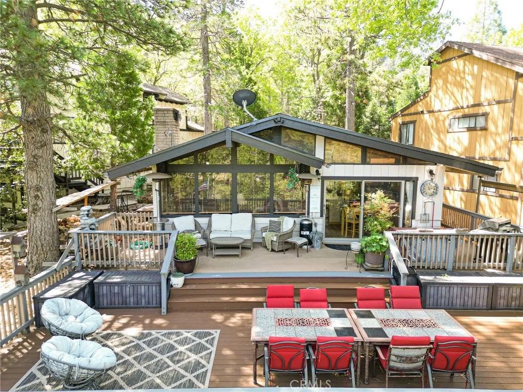 Photo of 24205 San Moritz Drive, Crestline, CA 92325 (MLS # IG26072642)