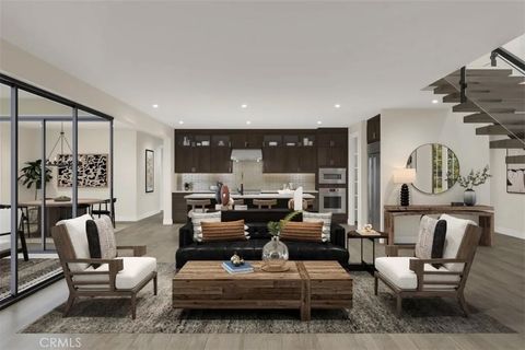 2073 E Pearl Street Encinitas CA 92024