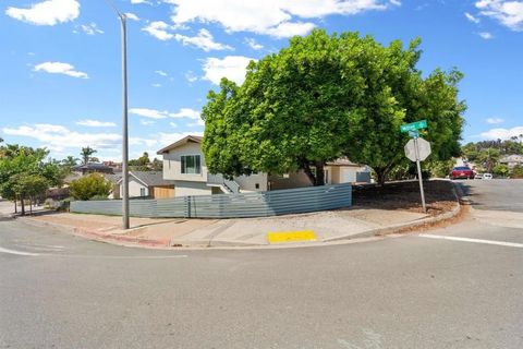 Tiny photo for 4542 Milton Street, San Diego, CA 92110 (MLS # PTP2600295)