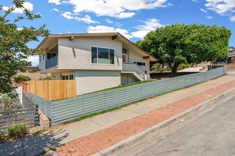 Tiny photo for 4542 Milton Street, San Diego, CA 92110 (MLS # PTP2600295)