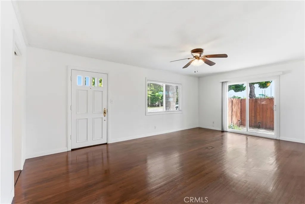 14541 Monroe