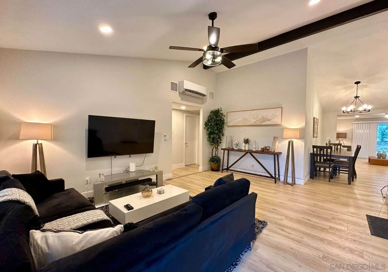 5710 Greycourt