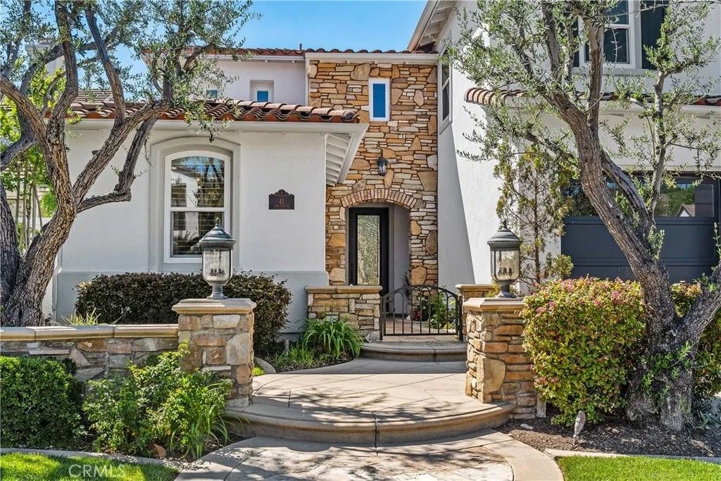 Photo of 41 Long View Road, Coto De Caza, CA 92679 (MLS # OC26061191)