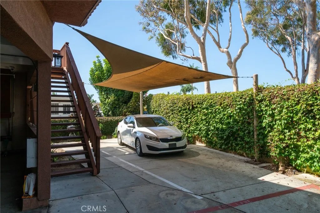 32311 Alipaz Street