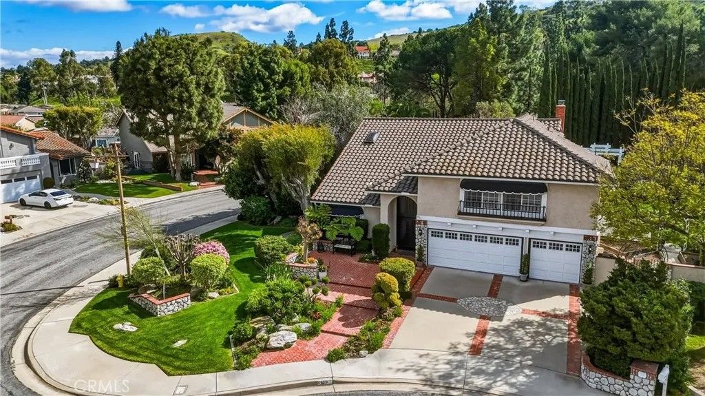 Photo of 980 S Rutgers Circle, Anaheim Hills, CA 92807 (MLS # PW26047107)